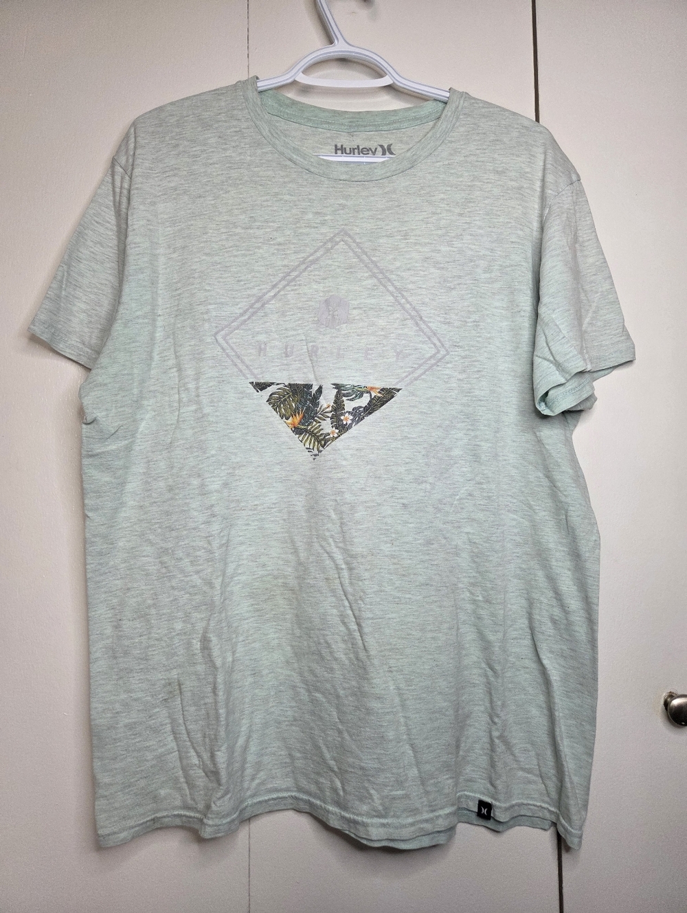 Hurley Women's L Mint Green Tropical Graphic Silver Logo Tee